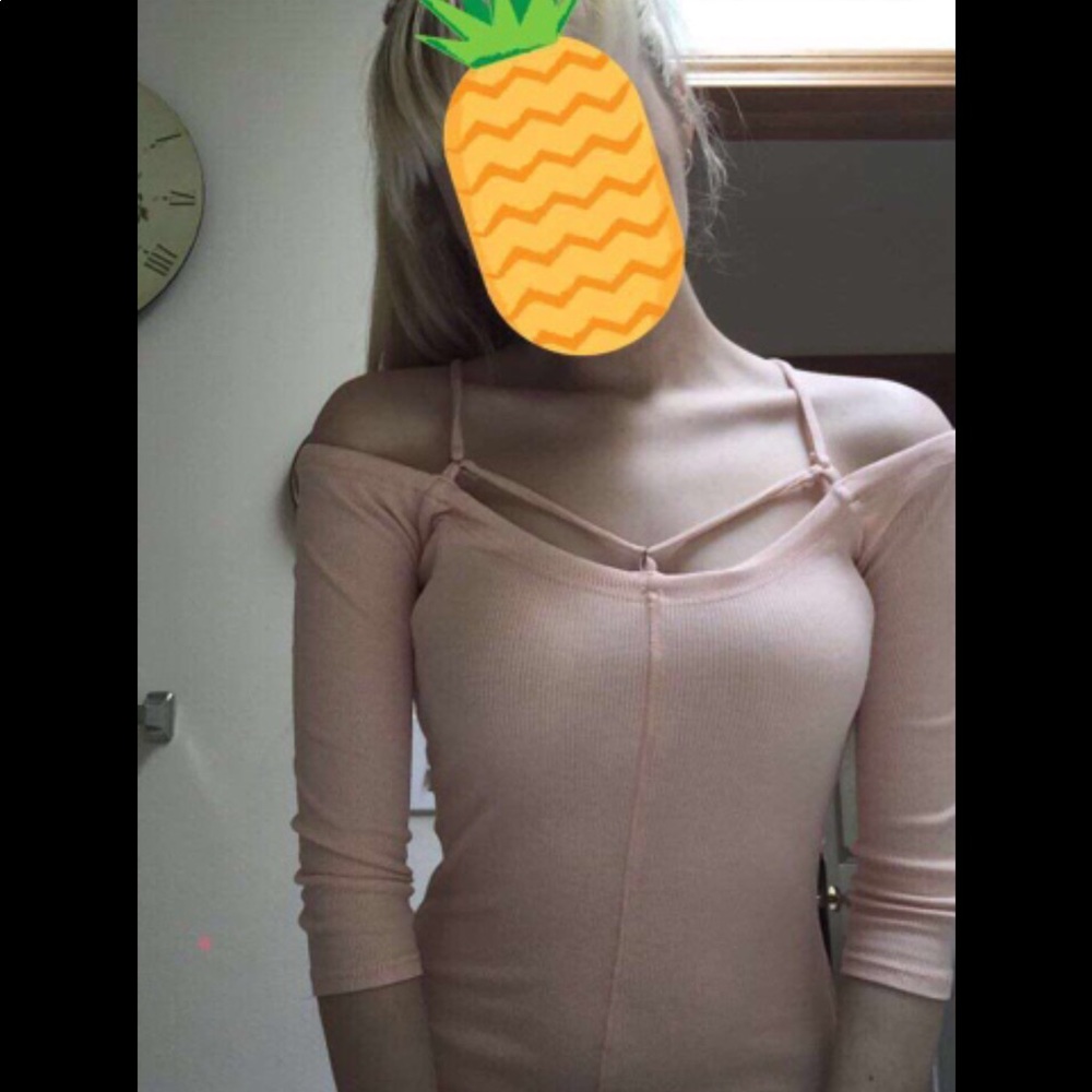 Good shape pink top